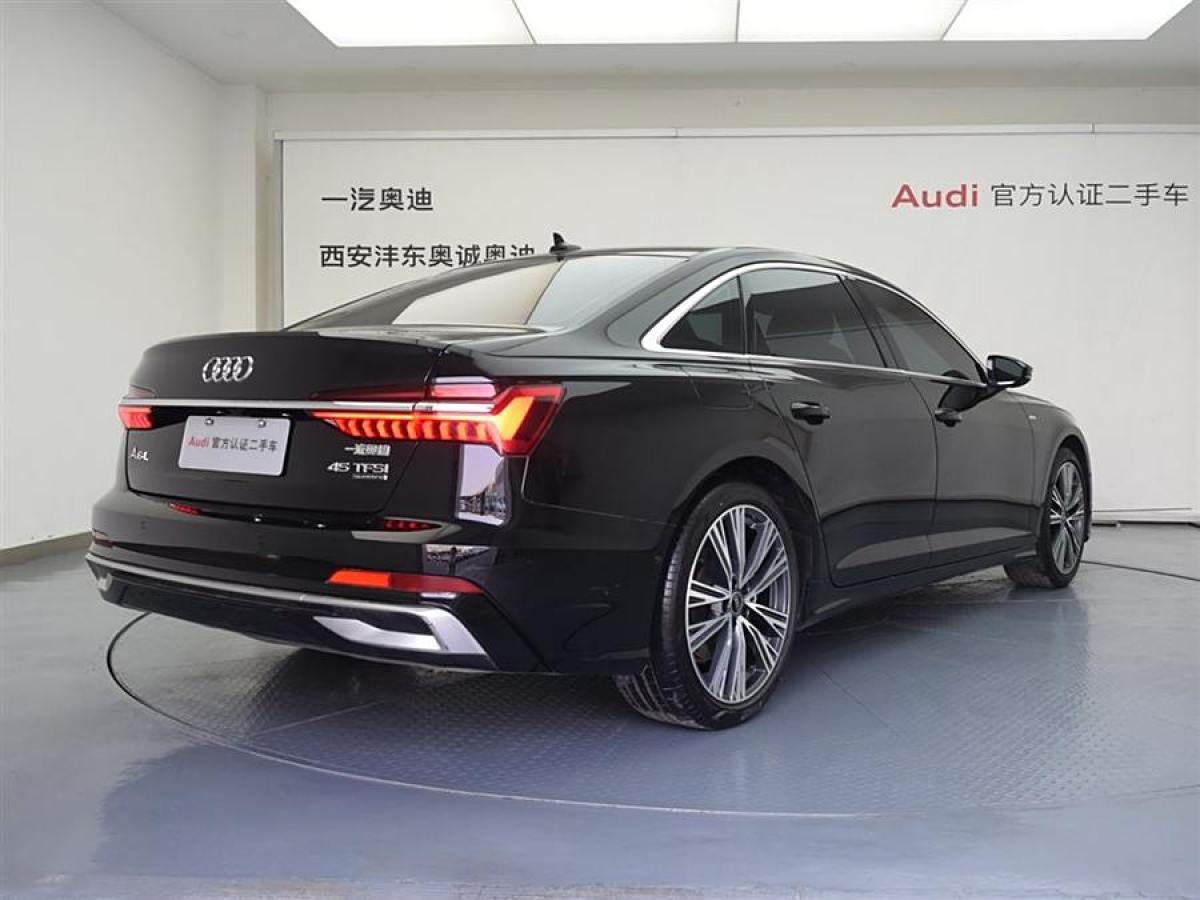 奧迪 奧迪A6L  2023款 改款 45 TFSI quattro 臻選動感型圖片