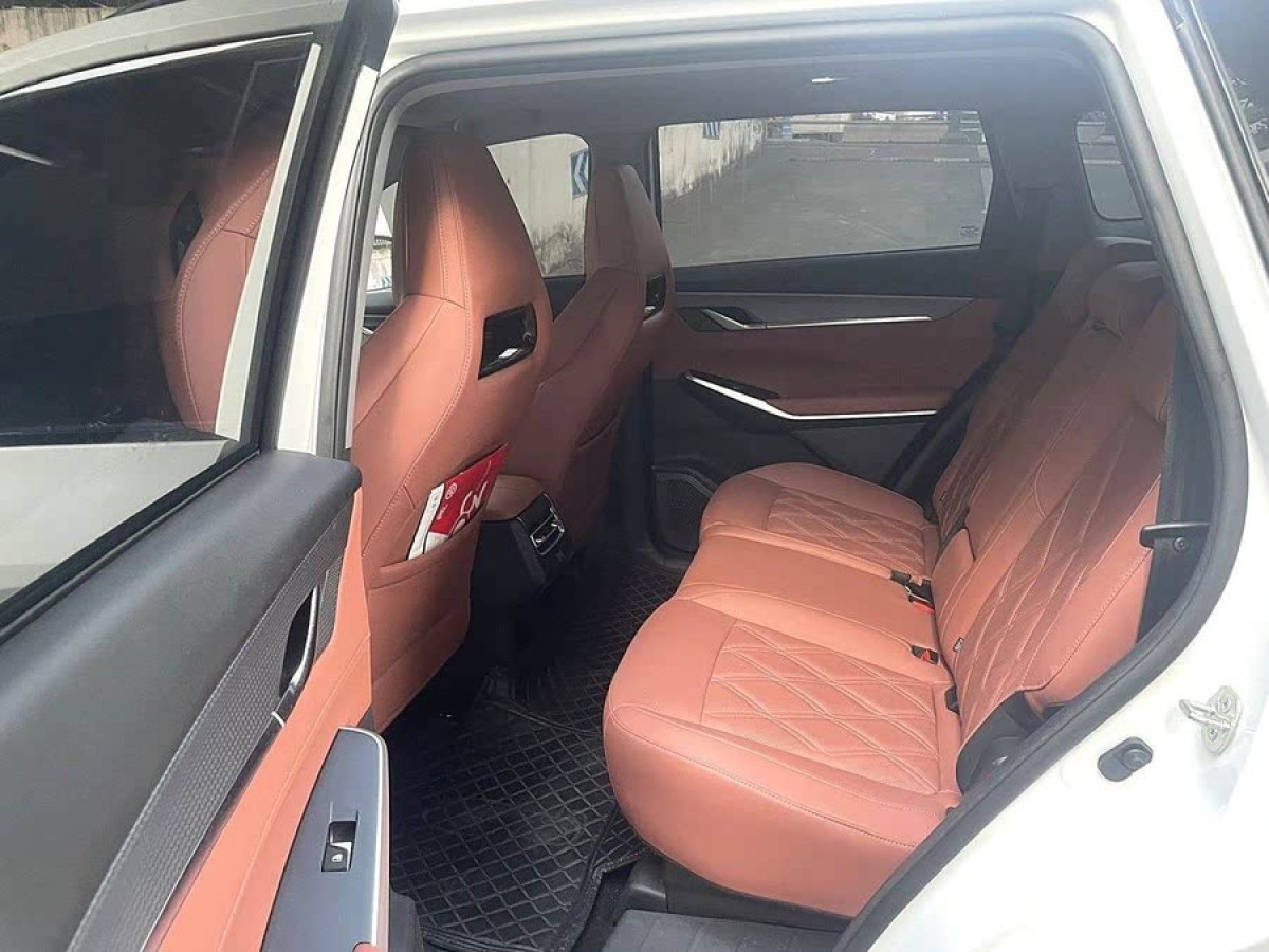 長(zhǎng)安 CS75 PLUS  2023款 第三代 1.5T 自動(dòng)豪華型圖片