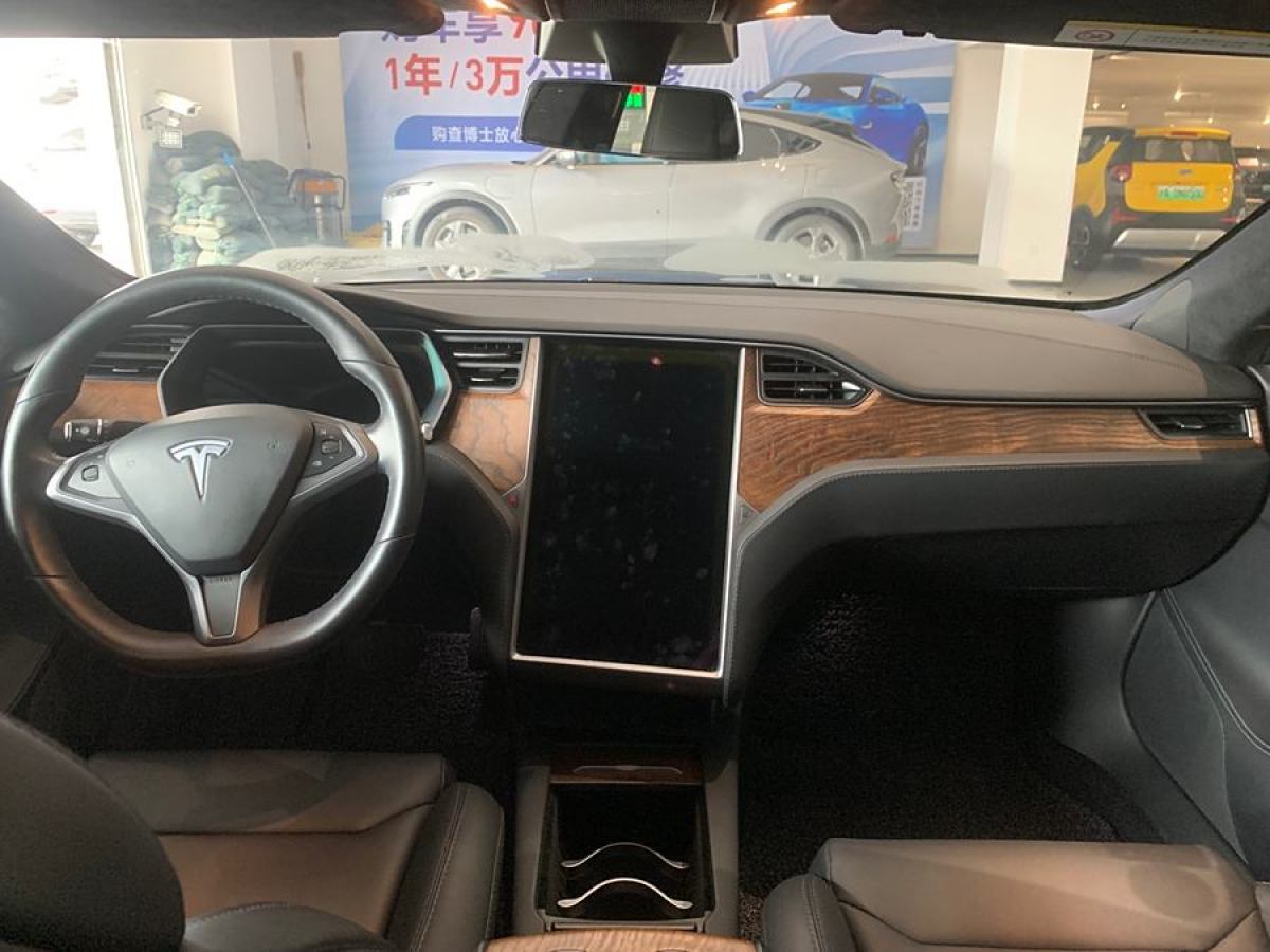 特斯拉 Model S  2017款 Model S 100D 長(zhǎng)續(xù)航版圖片