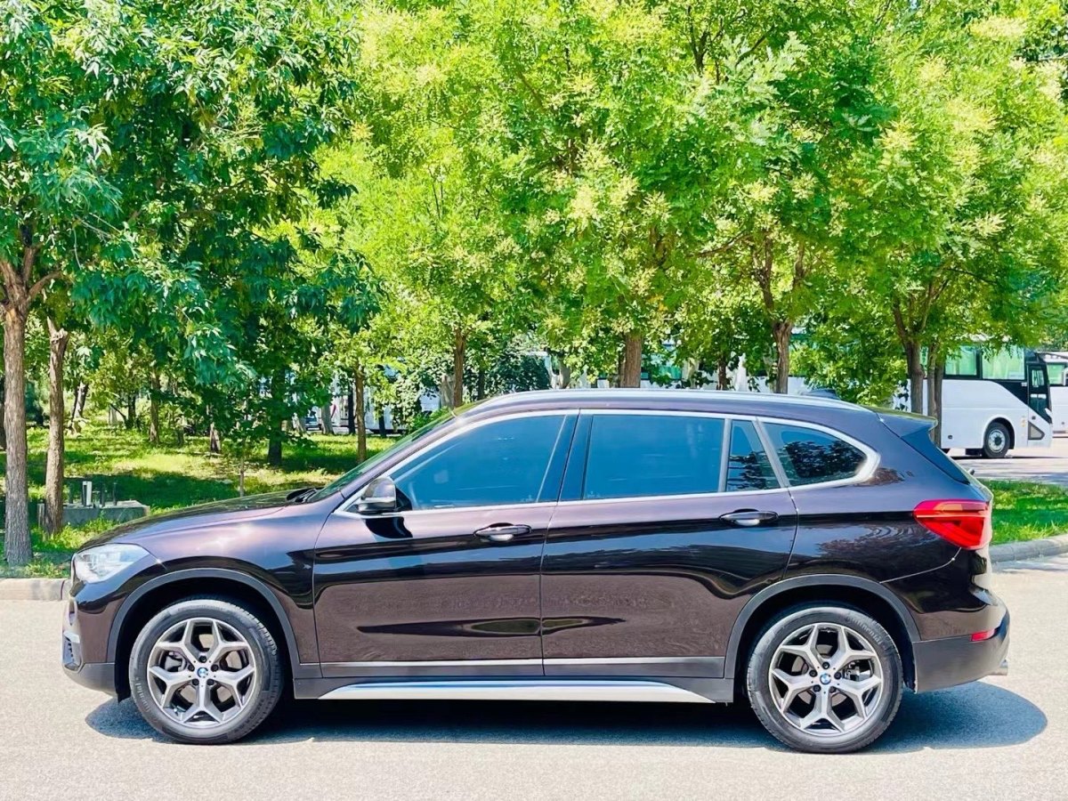 寶馬 寶馬X1  2019款 xDrive20Li 尊享型圖片