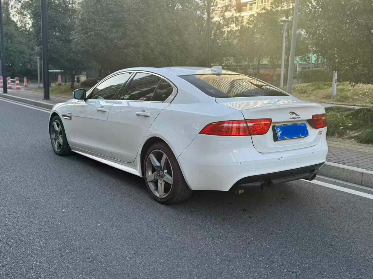 捷豹 XE  2017款 2.0T 200PS R-Sport圖片