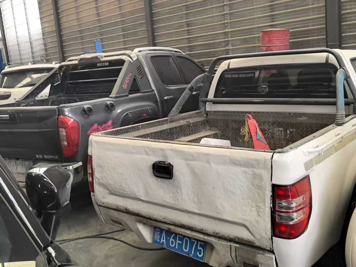長安跨越 跨越王X5  2018款 1.5L 標準型單排后雙輪標準貨箱DK15C圖片