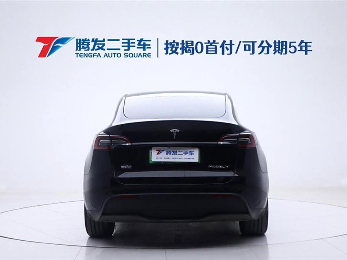 特斯拉 Model 3  2023款 煥新版 后輪驅(qū)動(dòng)圖片