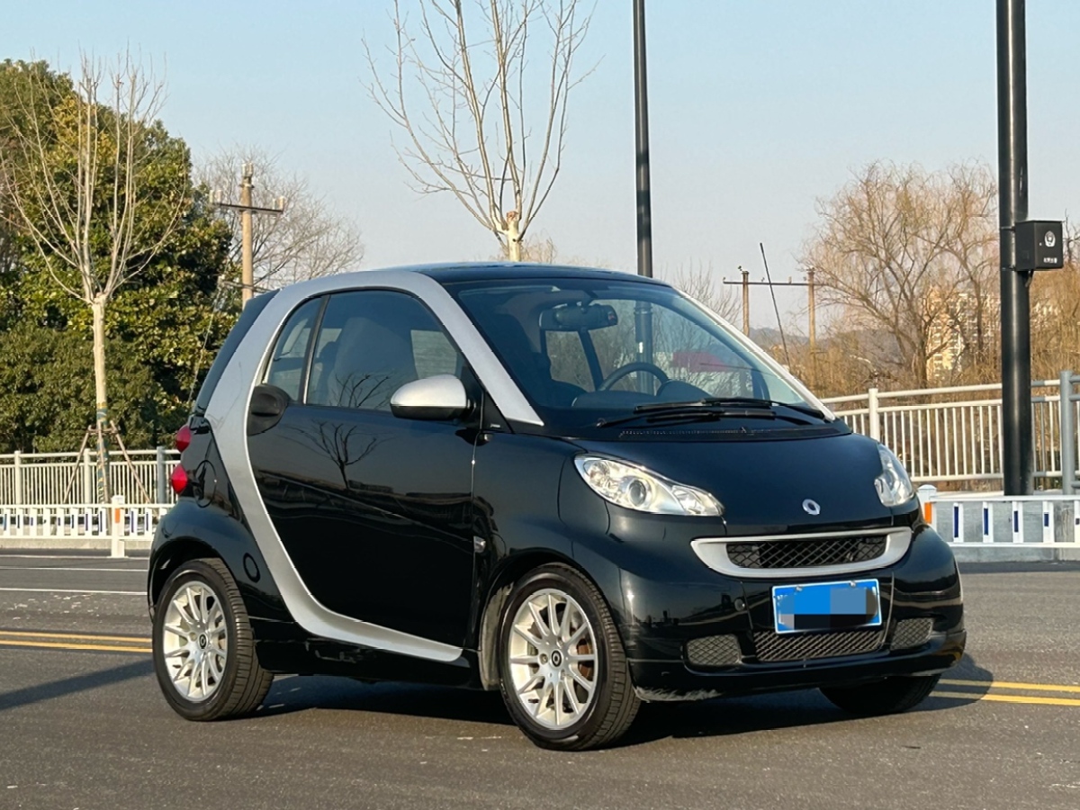 smart fortwo  2012款 1.0 MHD 硬頂激情版圖片