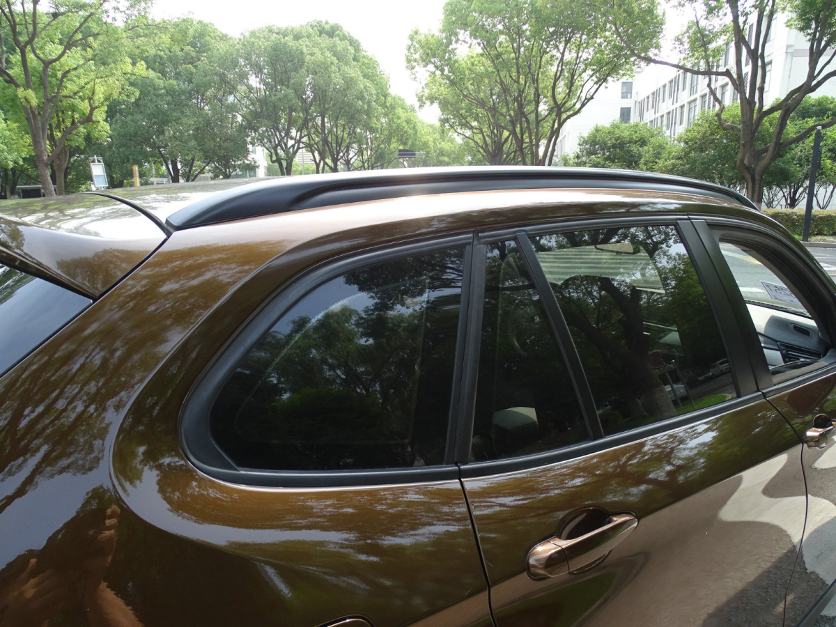 寶馬 寶馬X1  2013款 X1 xDrive20i 2.0T 探索版圖片