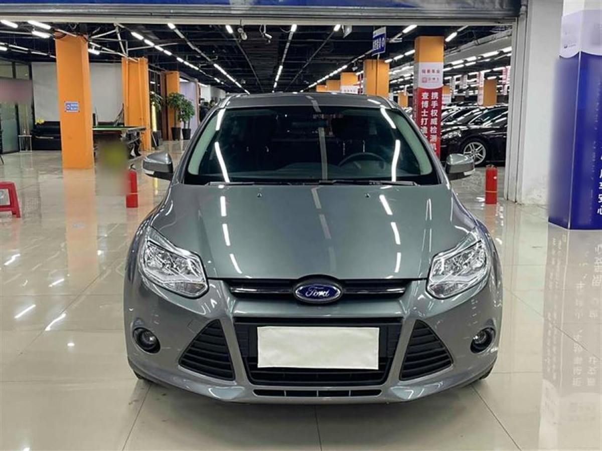 福特 ?？怂? 2012款 兩廂 1.6L 手動舒適型圖片