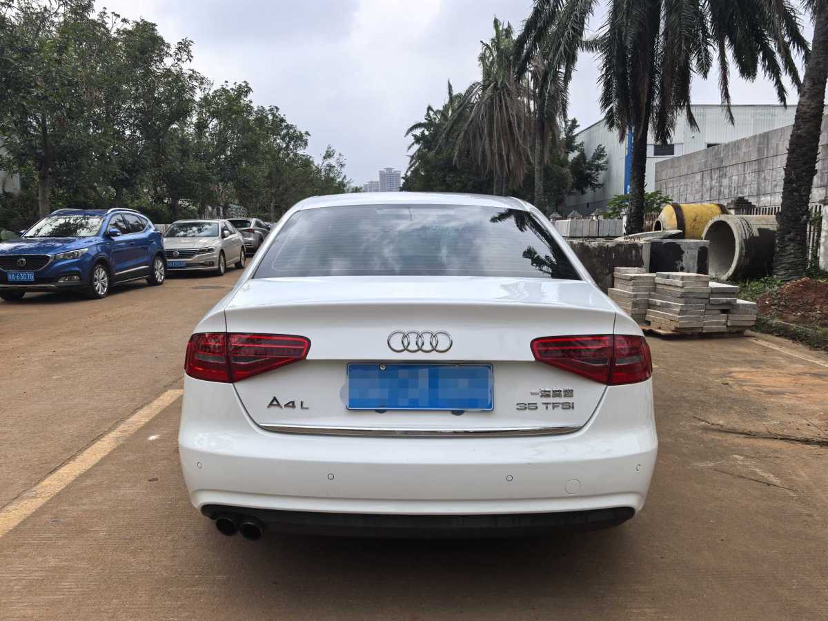 奧迪 奧迪A4L  2015款 35 TFSI 自動(dòng)舒適型圖片