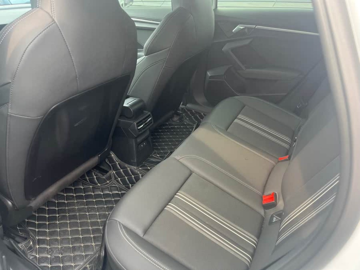 奧迪 奧迪A3  2023款 改款 Sportback 35 TFSI 時(shí)尚運(yùn)動(dòng)型圖片