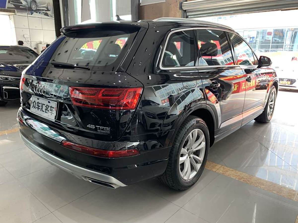 奧迪 奧迪Q7  2016款 45 TFSI 技術(shù)型圖片