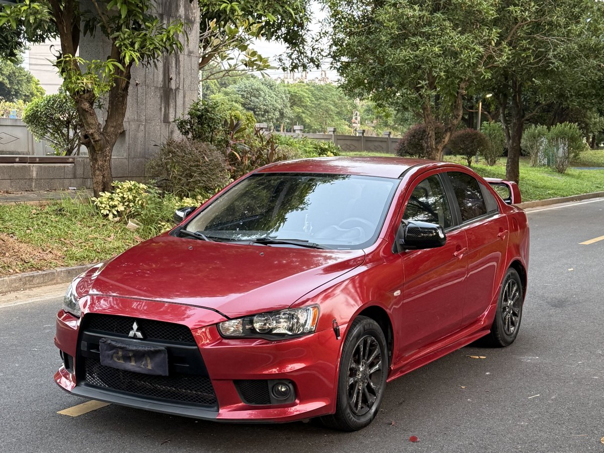 2012年10月三菱 翼神  2012款 時尚版 1.8L CVT舒適型