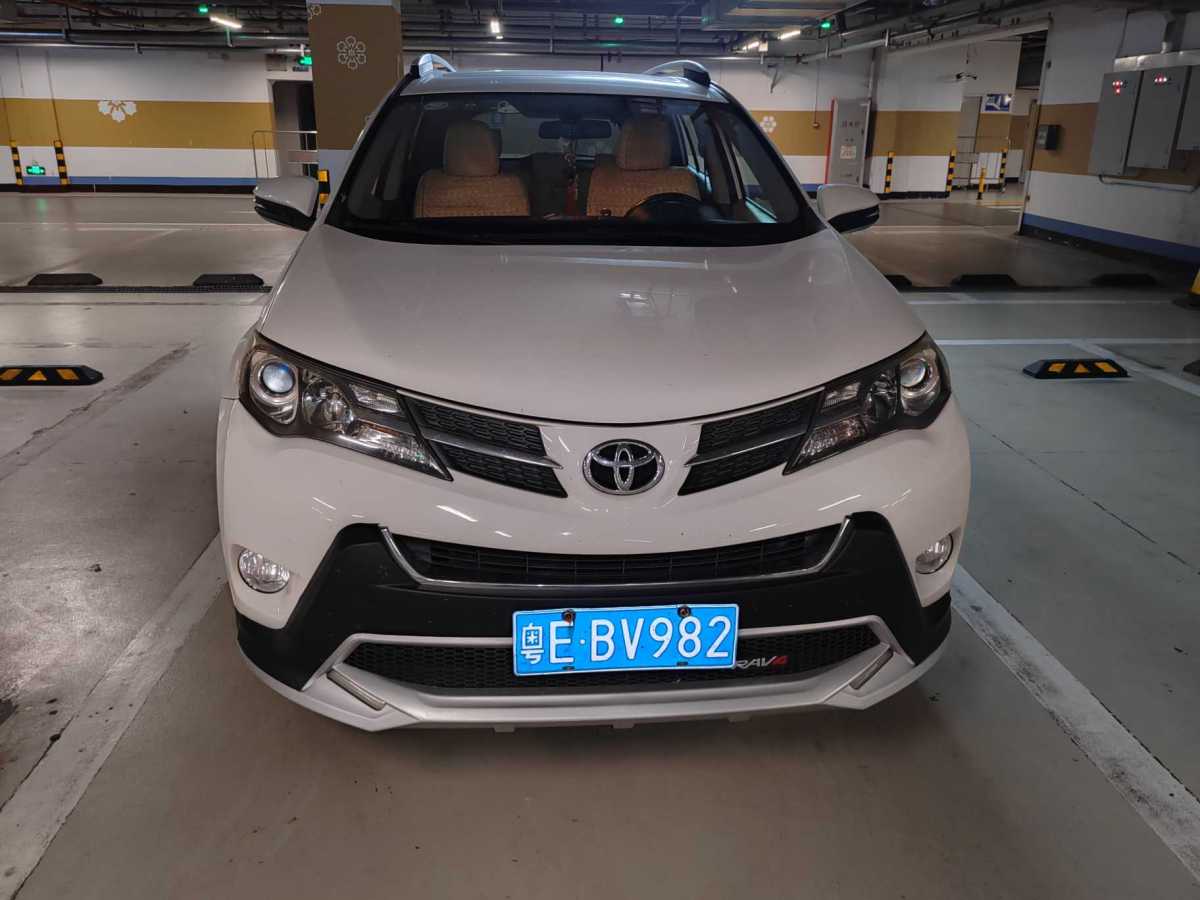 豐田 RAV4  2016款 榮放 2.0L CVT四驅(qū)新銳版圖片