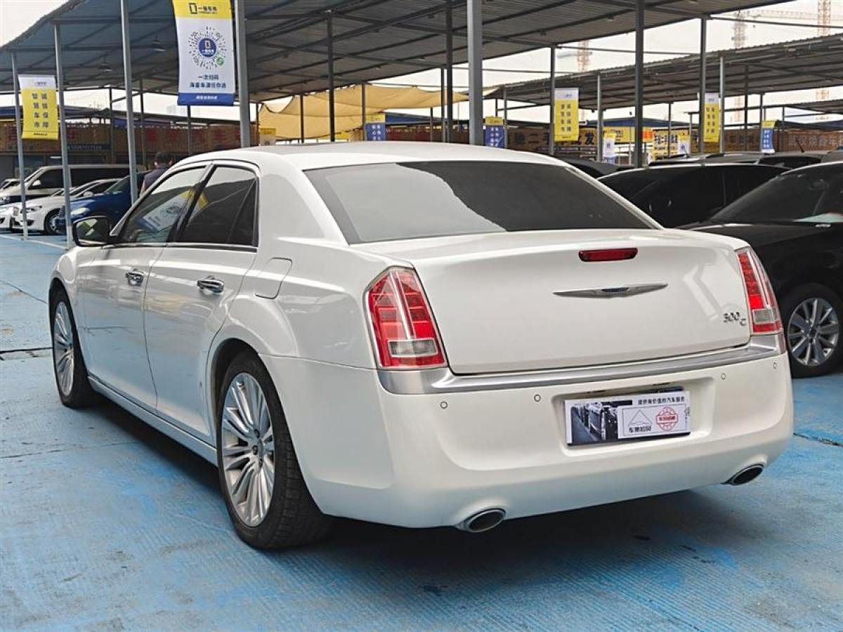 克萊斯勒 300C  2013款 3.6L 尊享版圖片