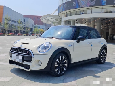 2015年4月 MINI MINI 2.0T COOPER S 五門版圖片