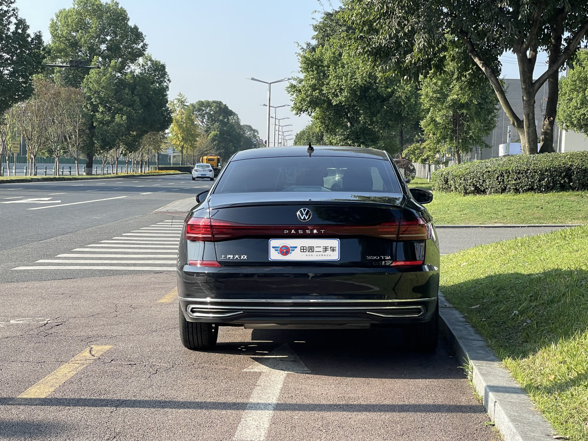 大眾 帕薩特  2022款 330TSI 星空精英版圖片