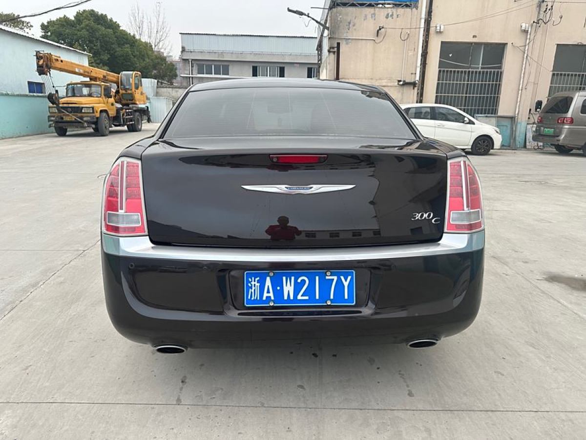 克萊斯勒 300C  2013款 3.6L 尊享版圖片