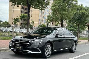 奔驰E级 奔驰 改款 E 300 L 豪华型