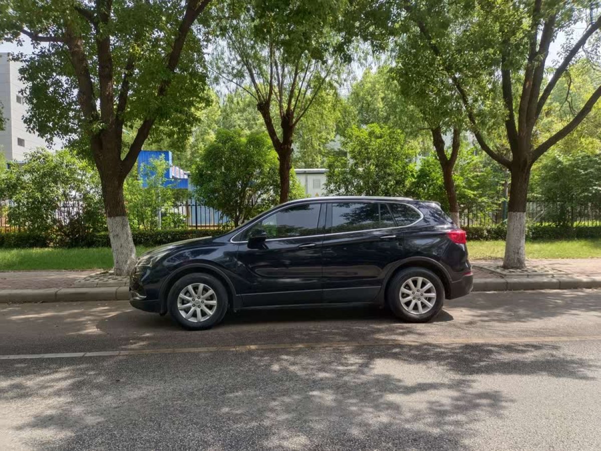 眾泰 T600 Coupe  2017款 1.5T 手動(dòng)豪華型圖片