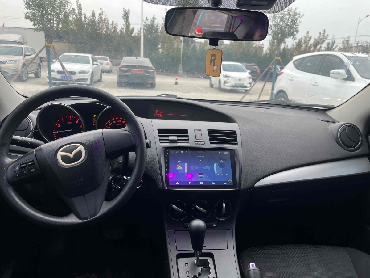 馬自達 馬自達3  2012款 1.6L 自動經(jīng)典標(biāo)準(zhǔn)型圖片