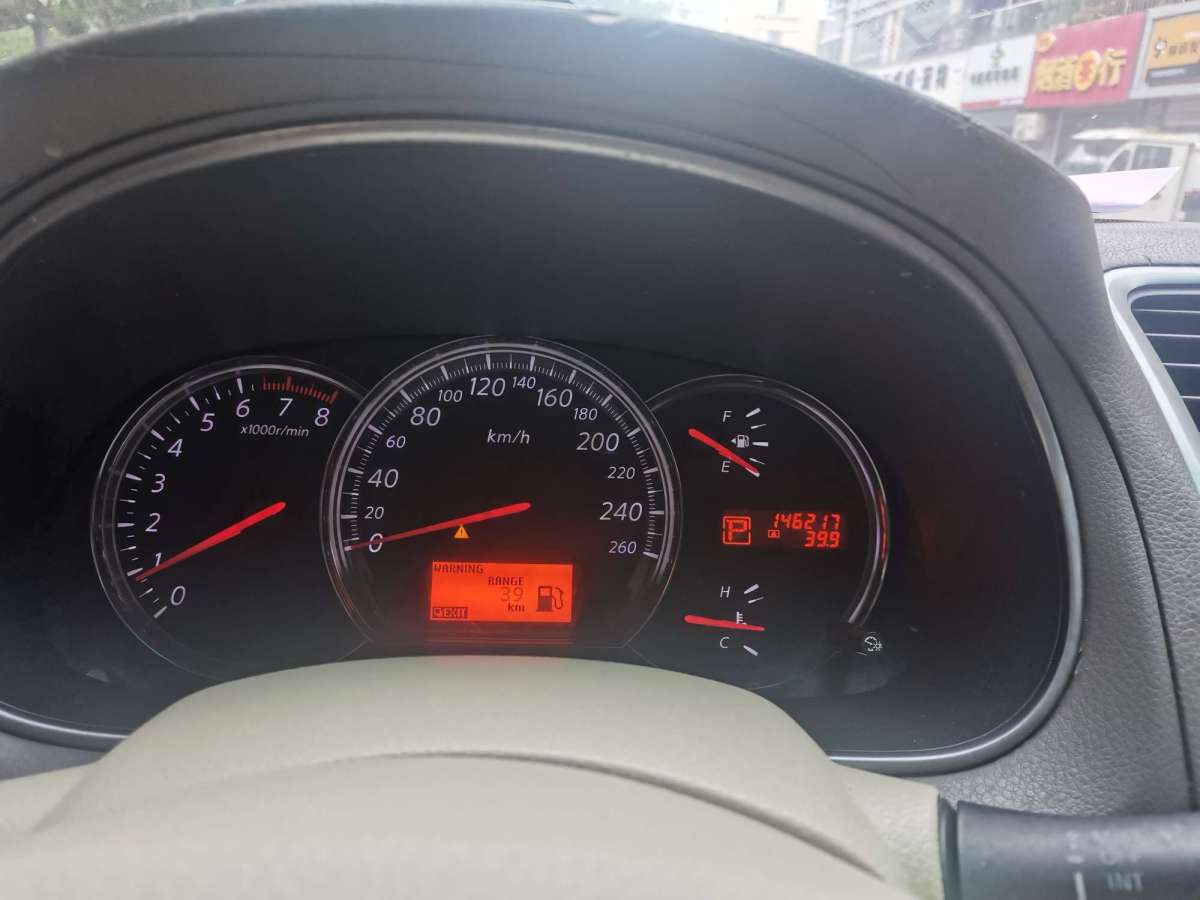 日产 天籁  2011款 2.0L XL荣耀版图片