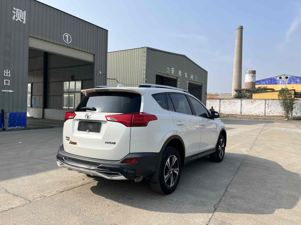 豐田 RAV4  2018款 榮放 2.0L CVT兩驅(qū)風(fēng)尚版圖片