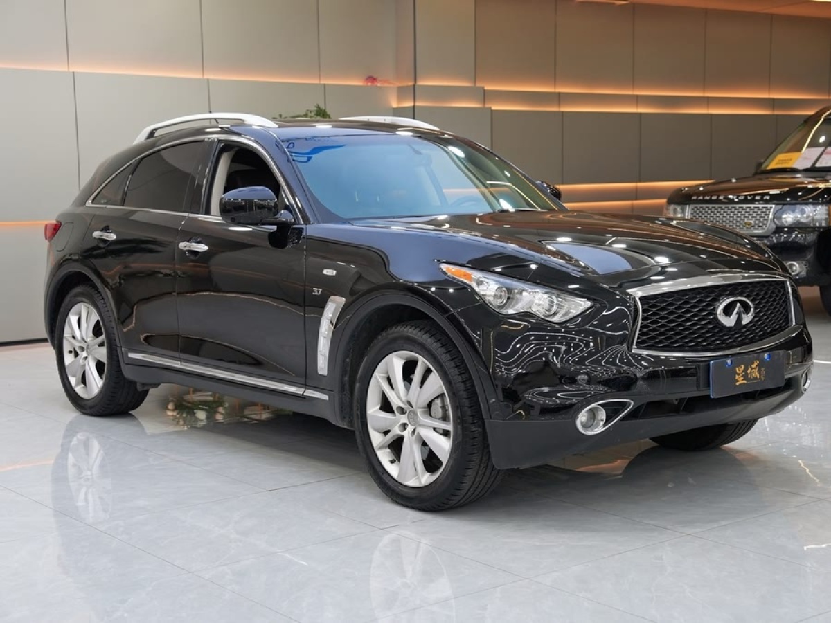 英菲尼迪 QX70  2015款 3.7L 絕影版圖片