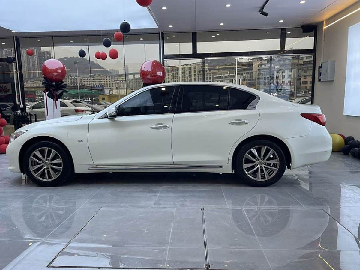 英菲尼迪 Q50L  2015款 2.0T 舒適版圖片