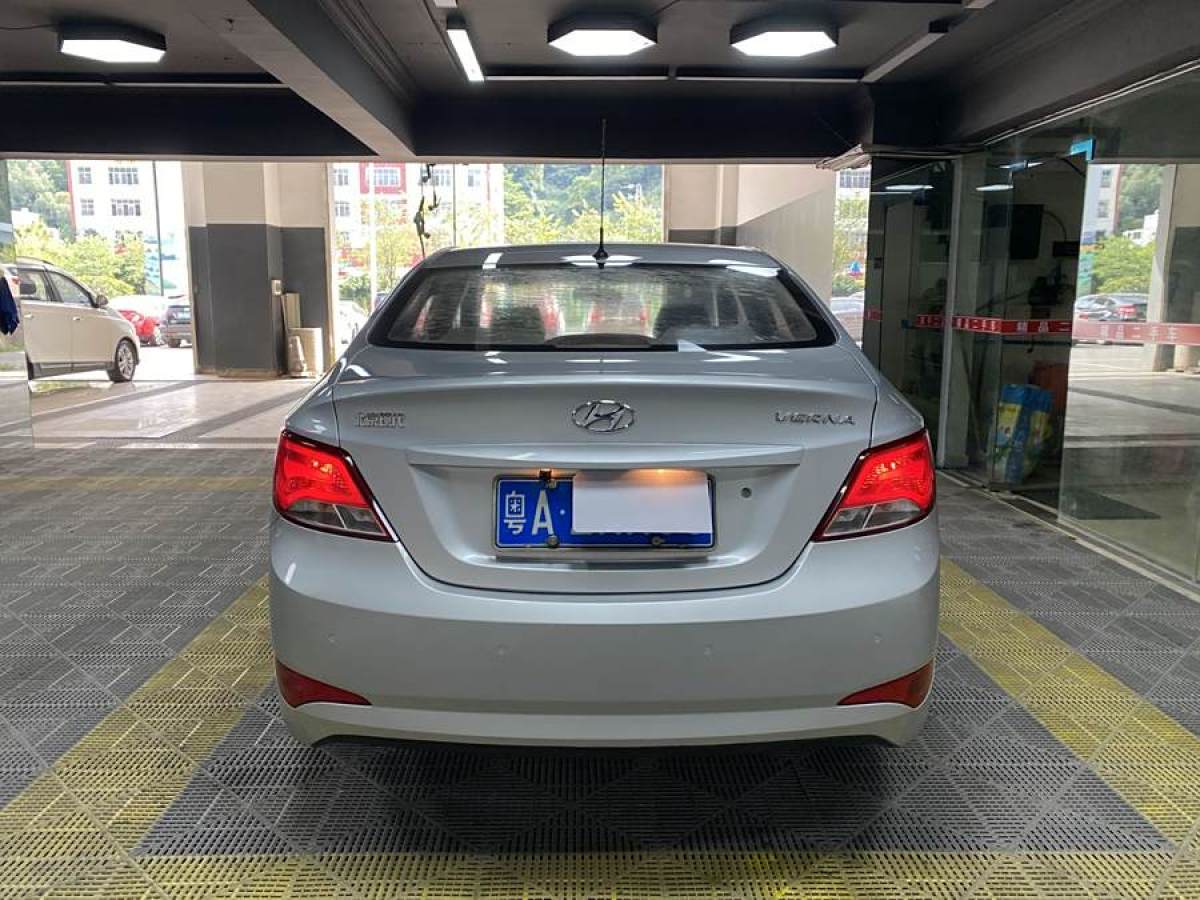 2015年8月現(xiàn)代 瑞納  2014款 1.4L 自動智能型GLS