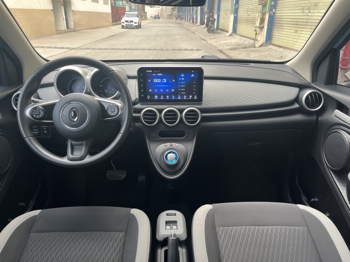 2019年6月歐拉 歐拉黑貓  2019款 2019款 351km 親子版