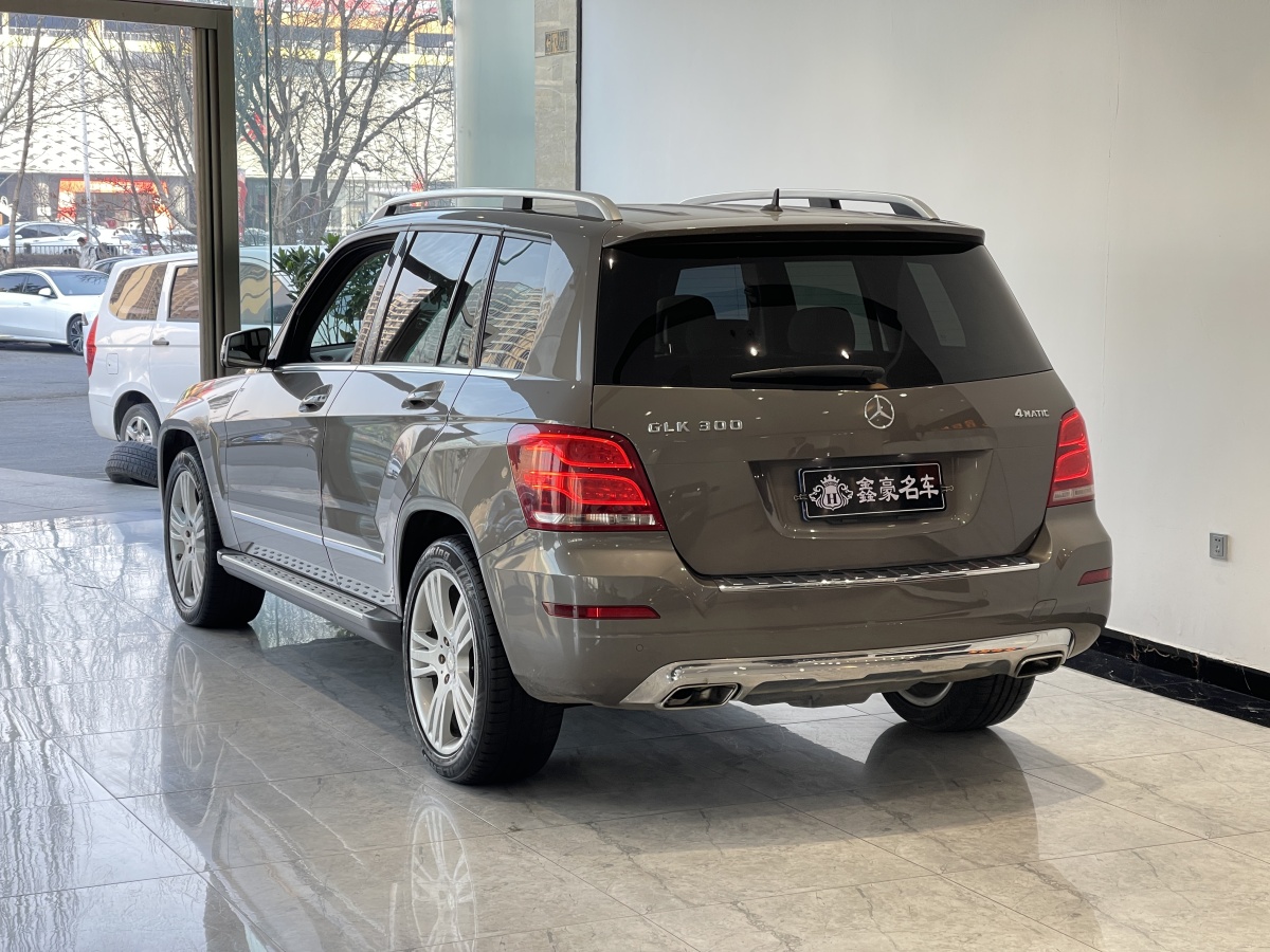 奔馳 奔馳GLK級  2013款 改款 GLK 300 4MATIC 時尚型圖片