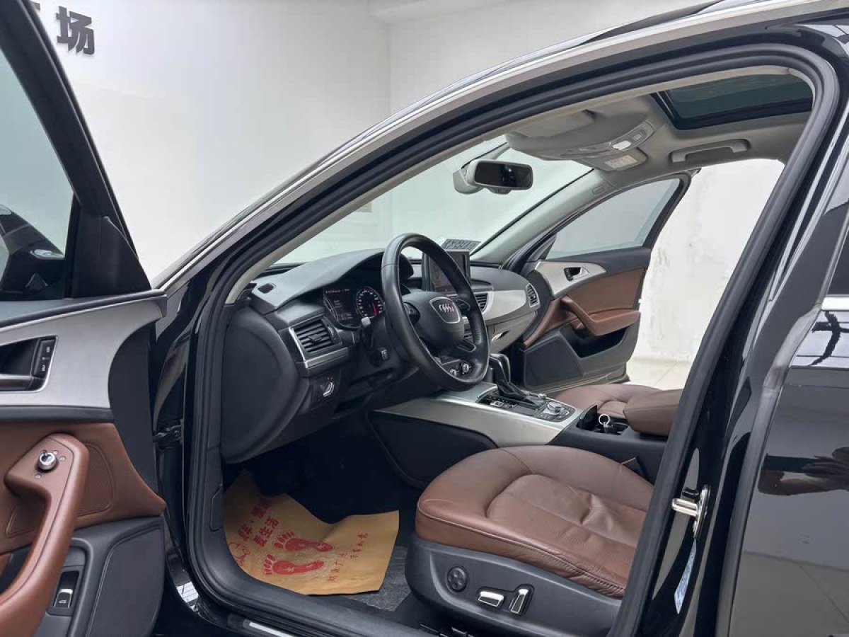 奧迪 奧迪A4L  2018款 30周年年型 30 TFSI 進(jìn)取型圖片