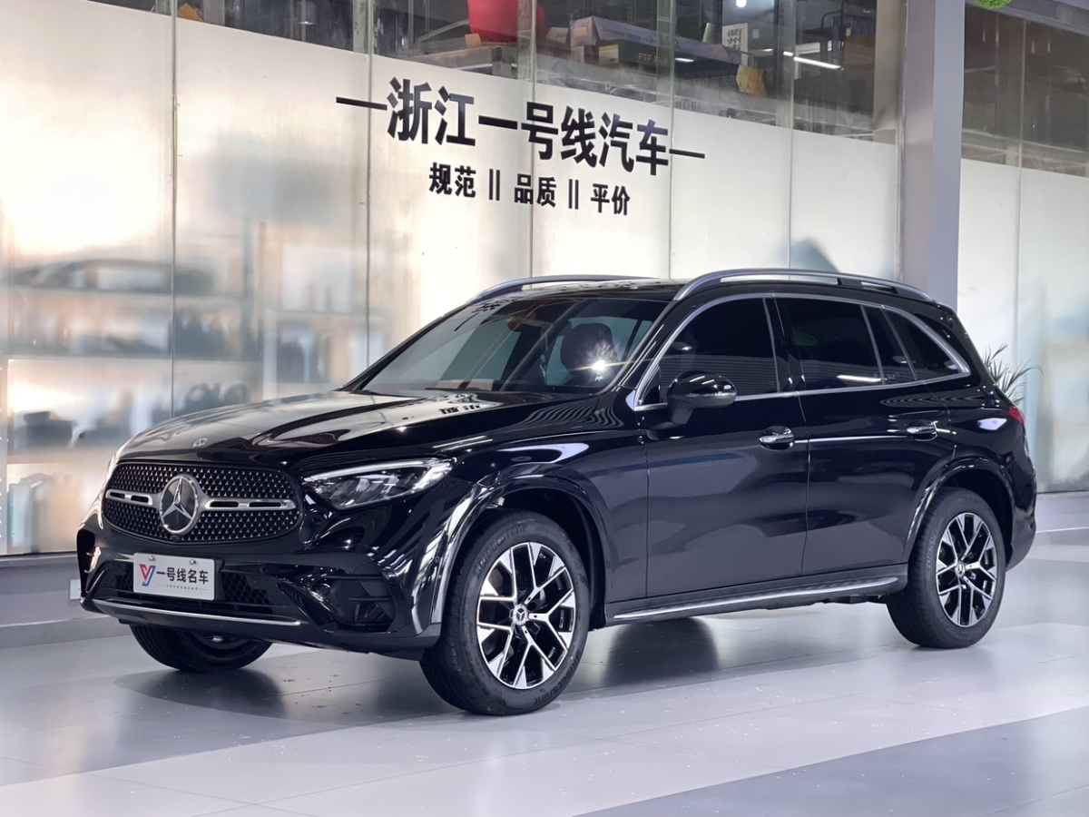 奔馳 奔馳GLC  2023款 改款 GLC 260 L 4MATIC 豪華型 5座圖片