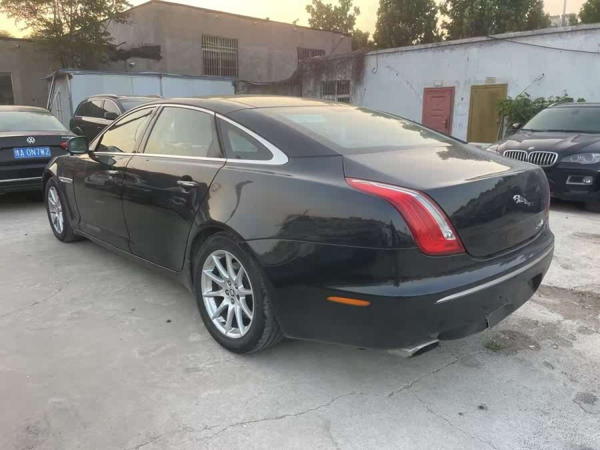 捷豹 XJ  2012款 XJL 3.0 全景商務版圖片