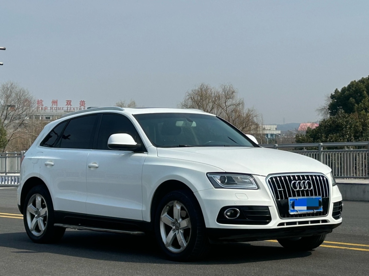 奧迪 奧迪Q5  2015款 40 TFSI 技術(shù)型圖片