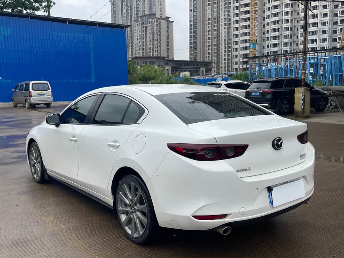 馬自達(dá) 馬自達(dá)3 Axela昂克賽拉  2021款 2.0L 自動(dòng)質(zhì)擎版圖片