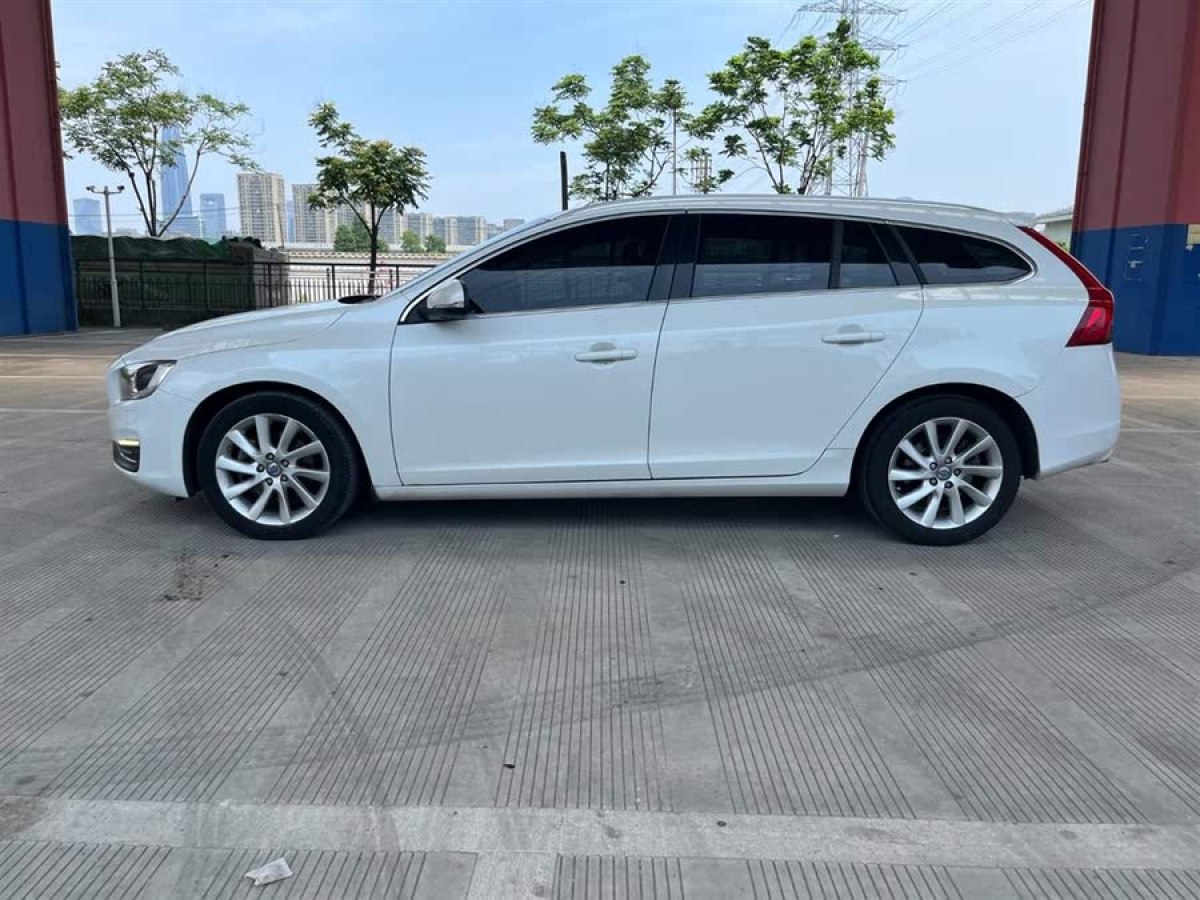 沃爾沃 V60  2014款 改款 T5 智逸版圖片