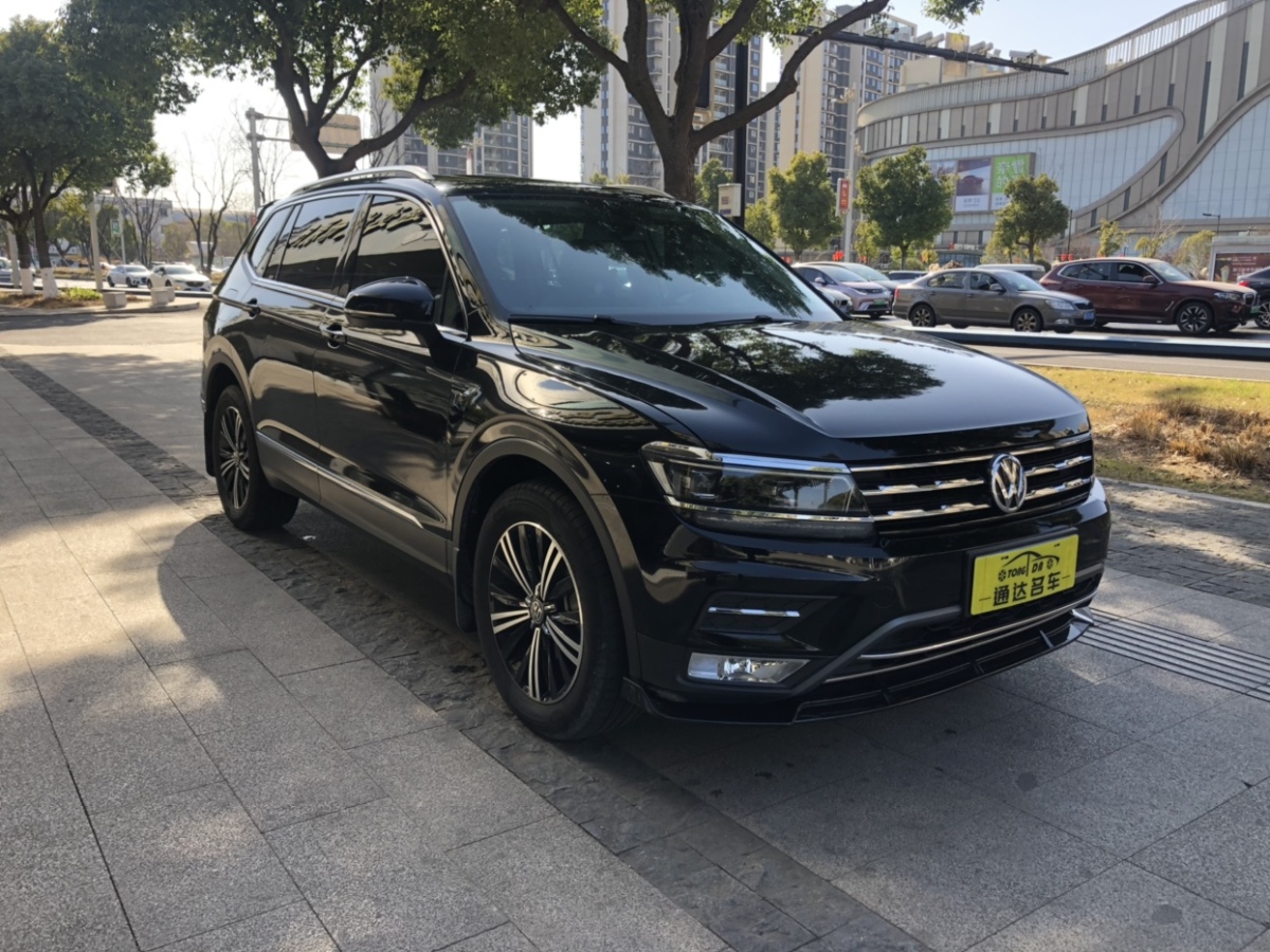 大眾 途觀L  2020款 330TSI 自動(dòng)兩驅(qū)全景舒適版 國(guó)VI圖片