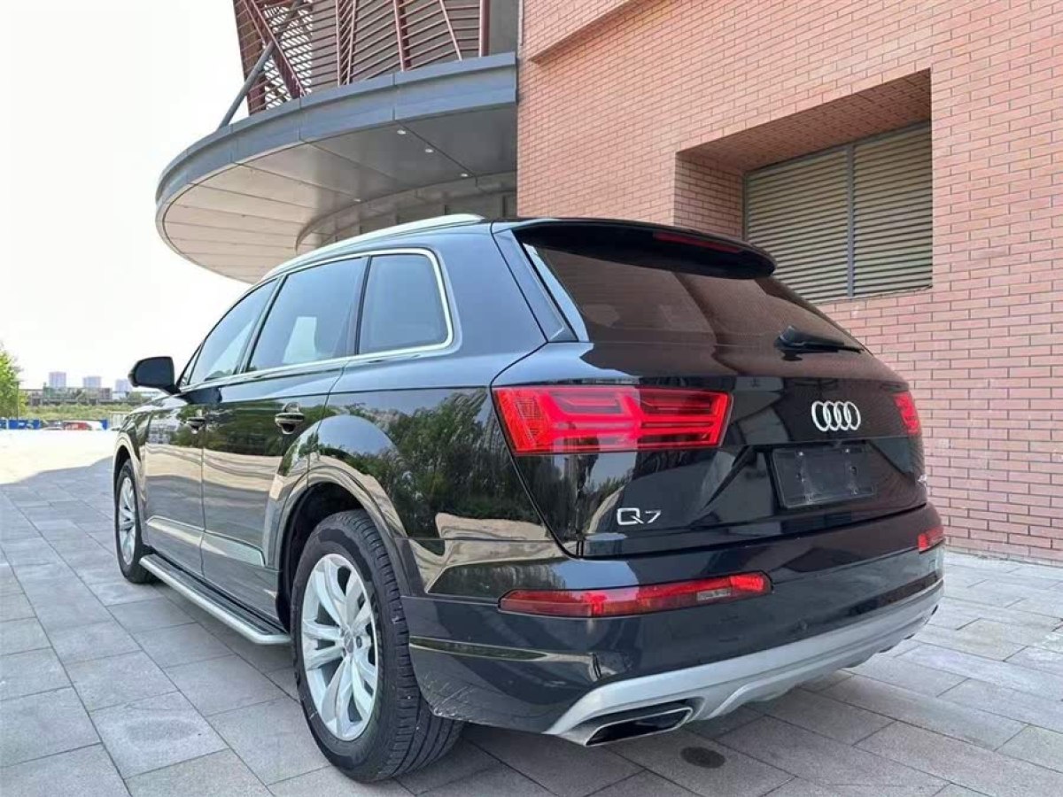 奧迪 奧迪Q7  2018款 40 TFSI 舒適型圖片