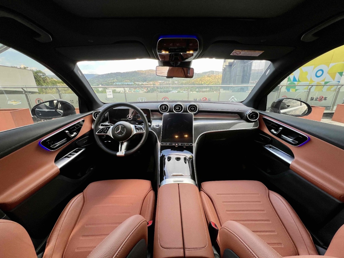 奔馳 奔馳GLC  2018款 改款 GLC 260 4MATIC 動感型圖片