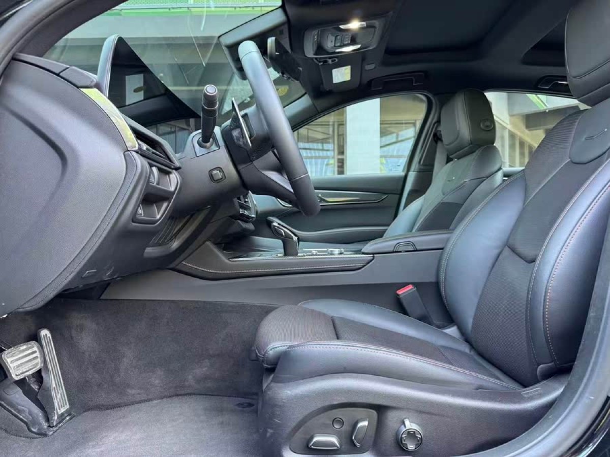 凱迪拉克 CT5  2024款 28T 豪華型圖片