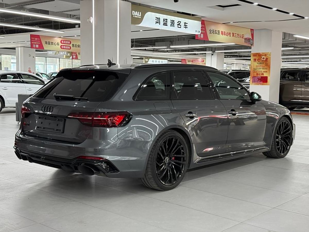 奧迪 奧迪RS 4  2022款 RS4 Avant 黑曜版圖片