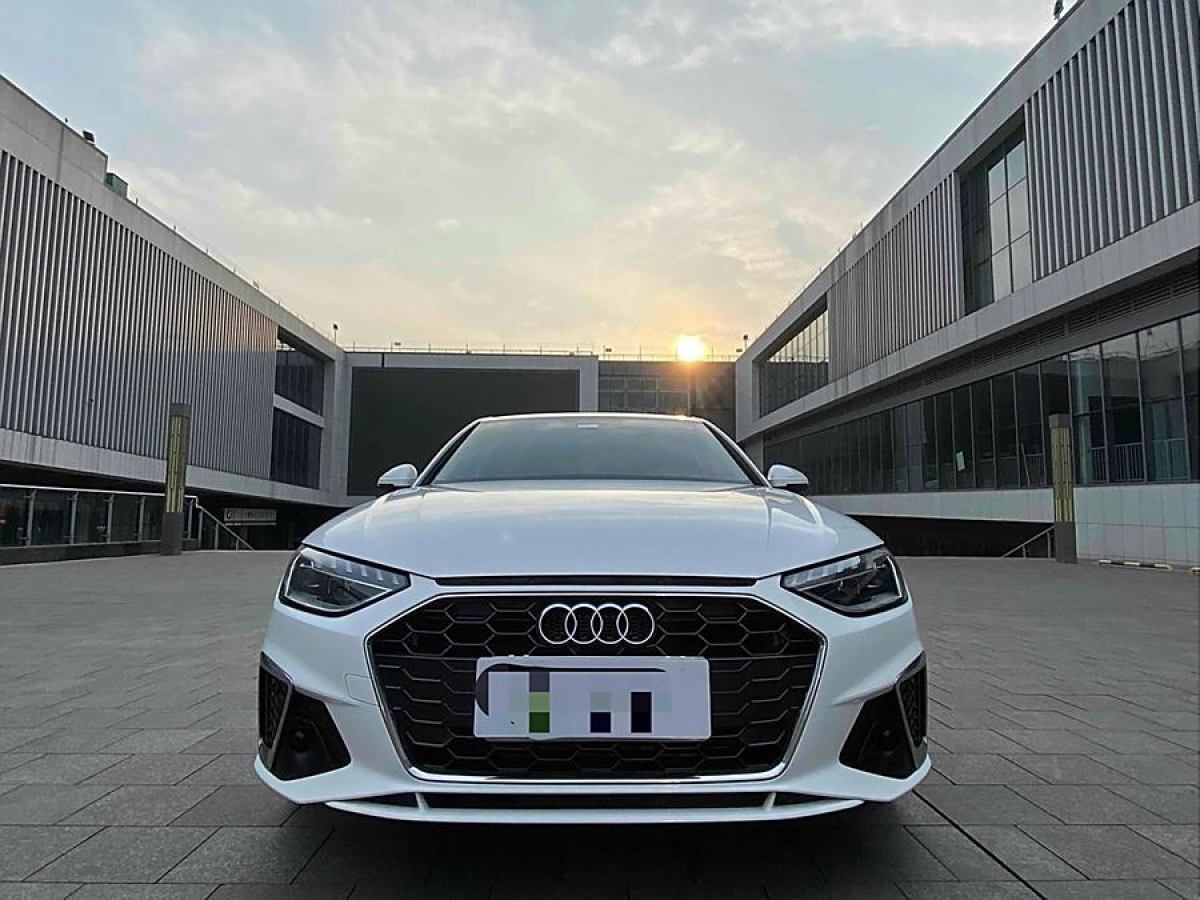 奧迪 奧迪A4L  2020款 40 TFSI 時(shí)尚動(dòng)感型圖片