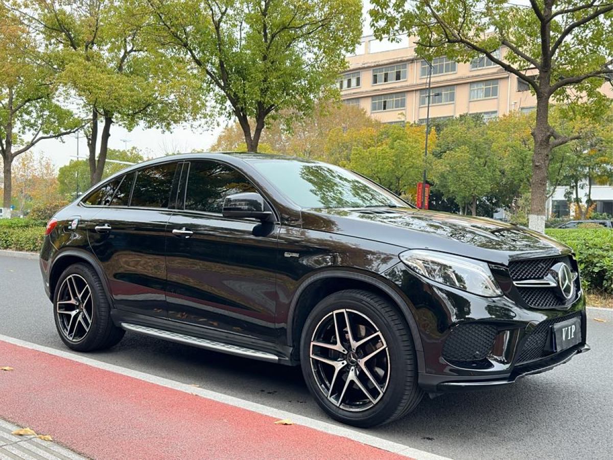 奔馳 奔馳GLE轎跑 AMG  2017款 AMG GLE 43 4MATIC 轎跑SUV圖片