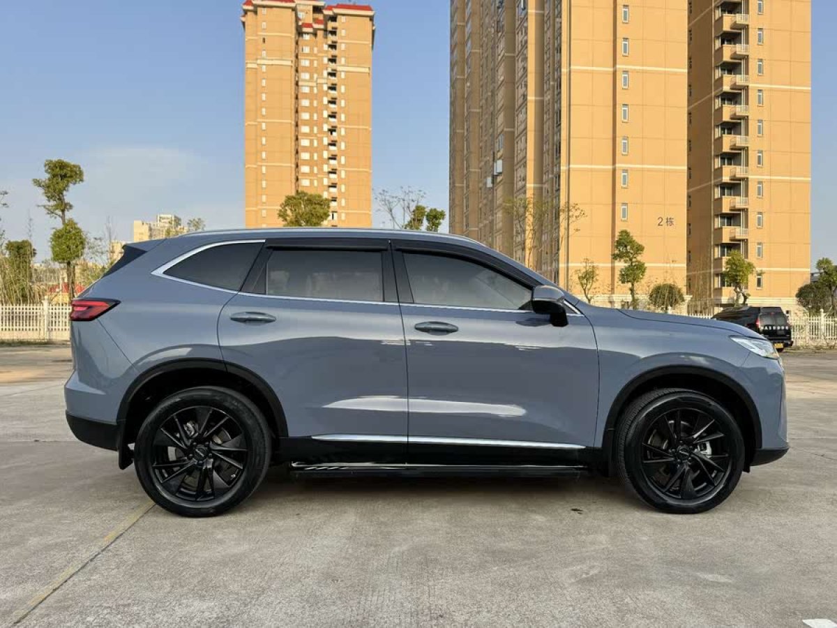 哈弗 H6  2021款 第三代 2.0T 自動兩驅(qū)Max圖片