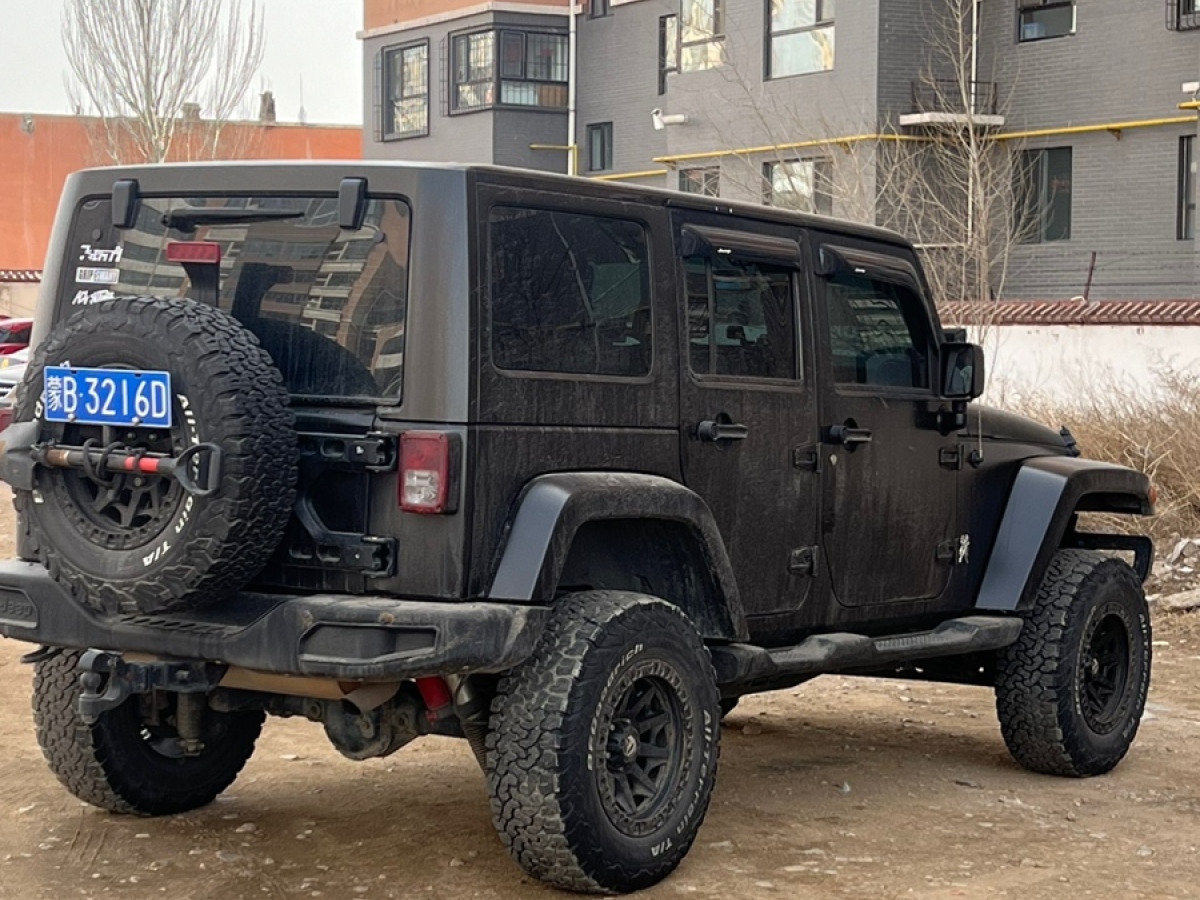 2014年09月Jeep 牧馬人  2014款 3.6L 龍騰典藏版