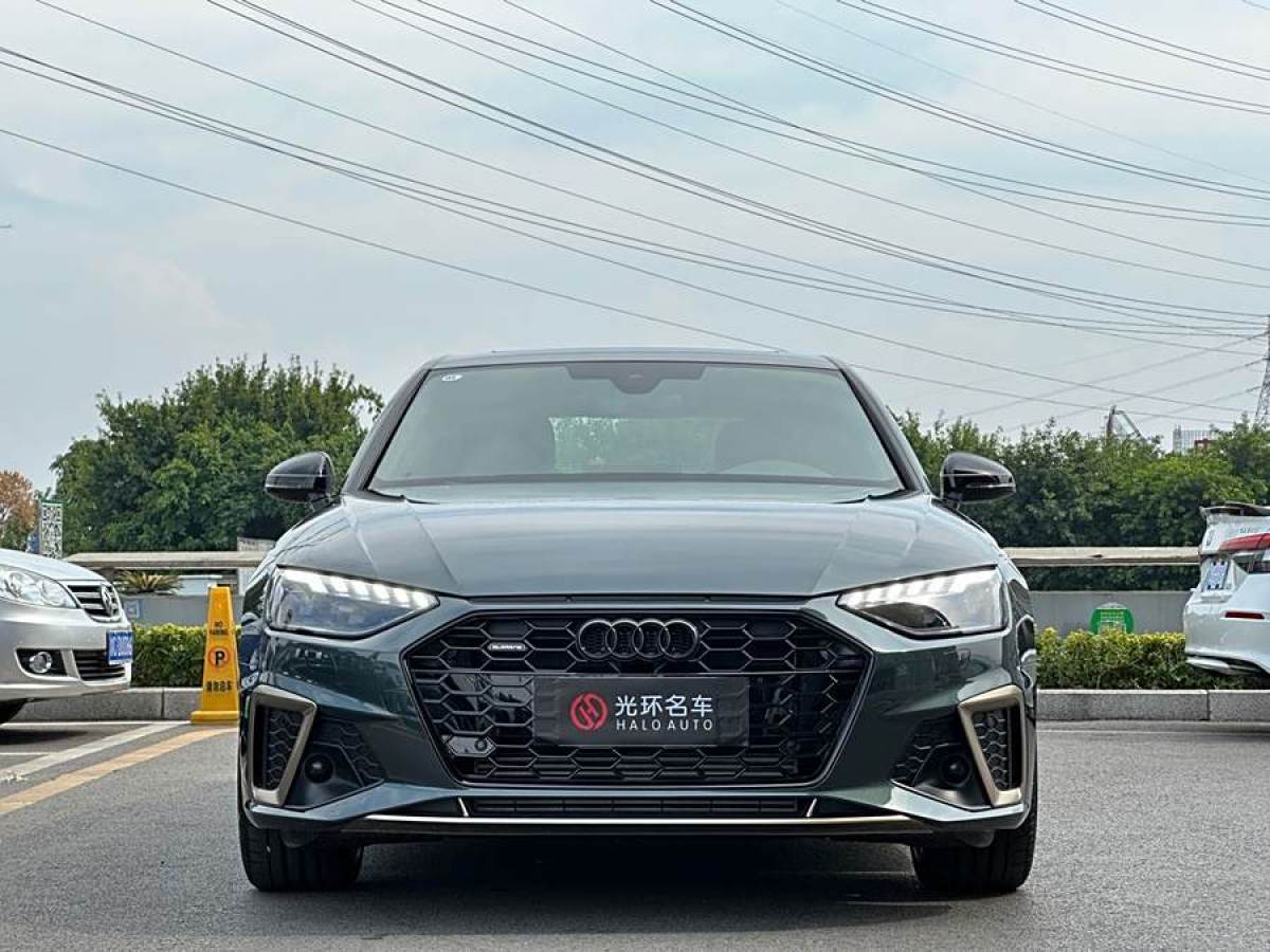 奧迪 奧迪A4L  2024款 40 TFSI quattro RS套件燃速型圖片