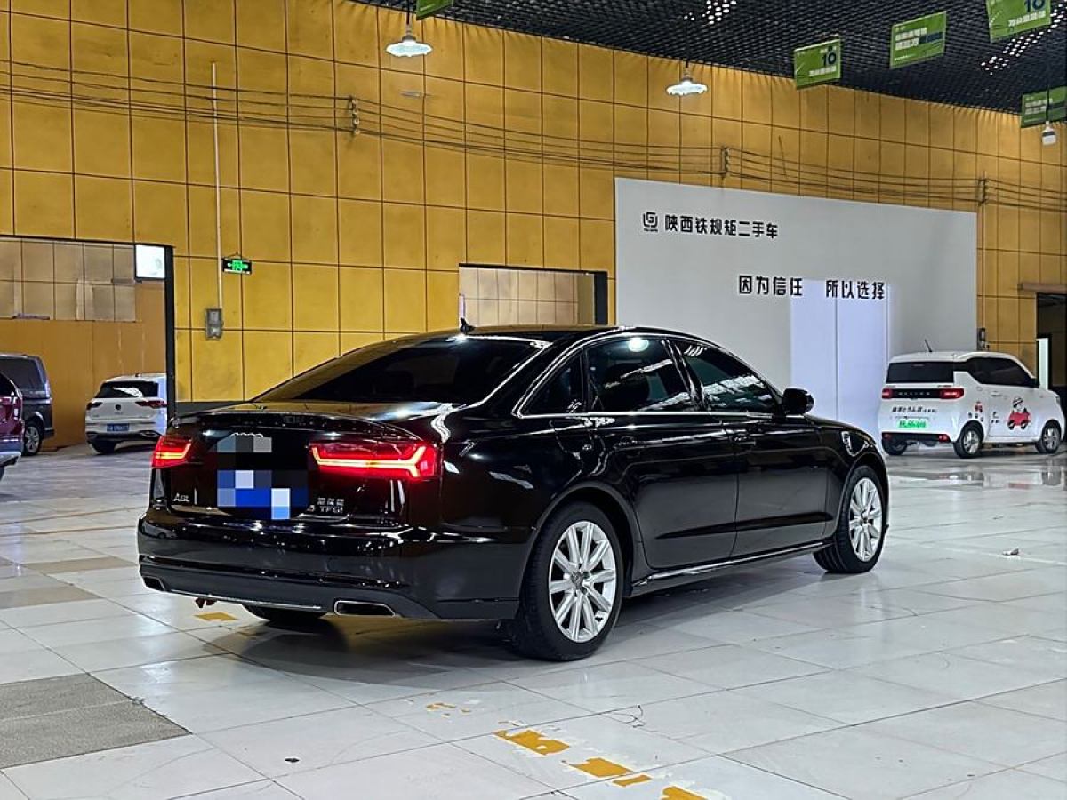 奧迪 奧迪A4L  2018款 30周年年型 30 TFSI 進(jìn)取型圖片