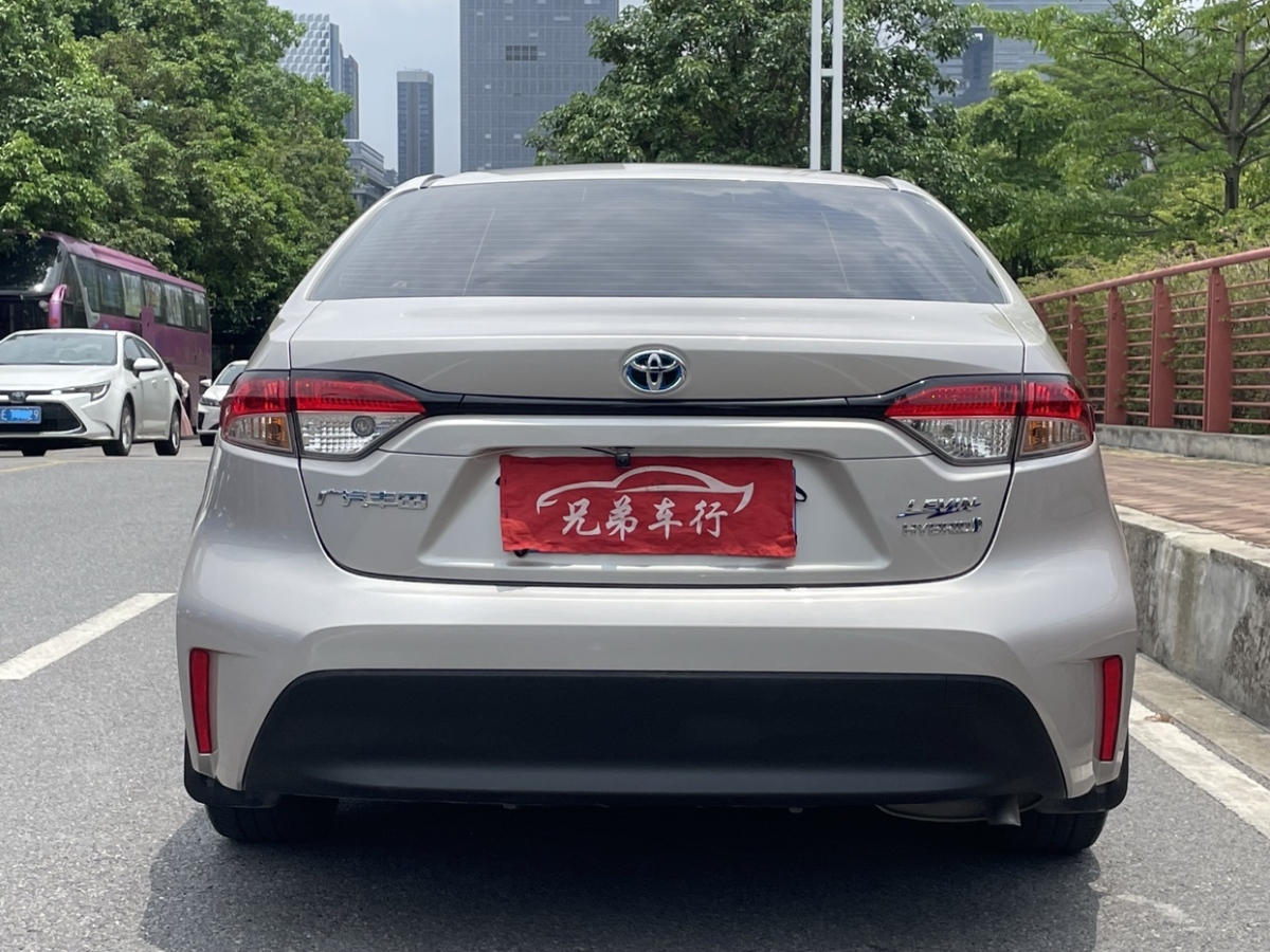 豐田 雷凌  2023款 智能電混雙擎 1.8L 領(lǐng)先版圖片
