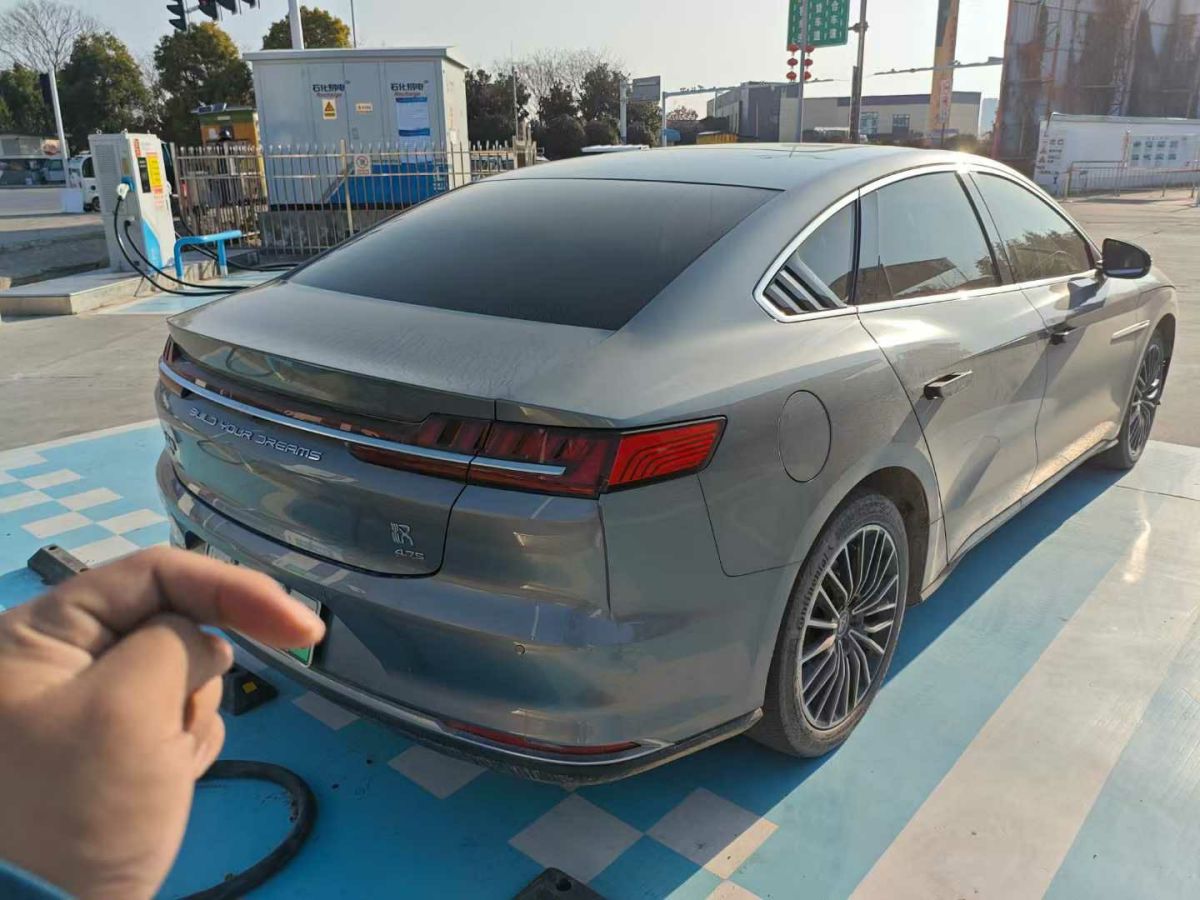 2021年1月比亞迪 漢  2021款 EV 標準續(xù)航版豪華型