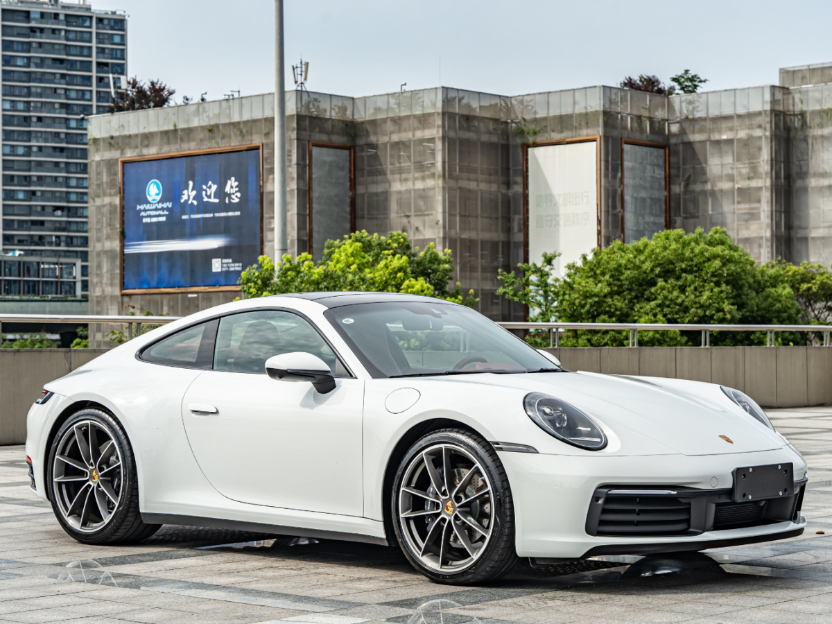 2024年7月保时捷 911  2023款 Carrera 3.0T