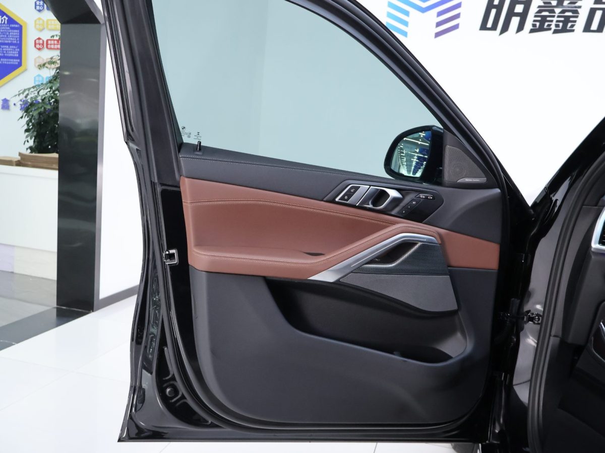 2023年10月宝马 宝马X6  2022款 改款二 xDrive40i M运动套装